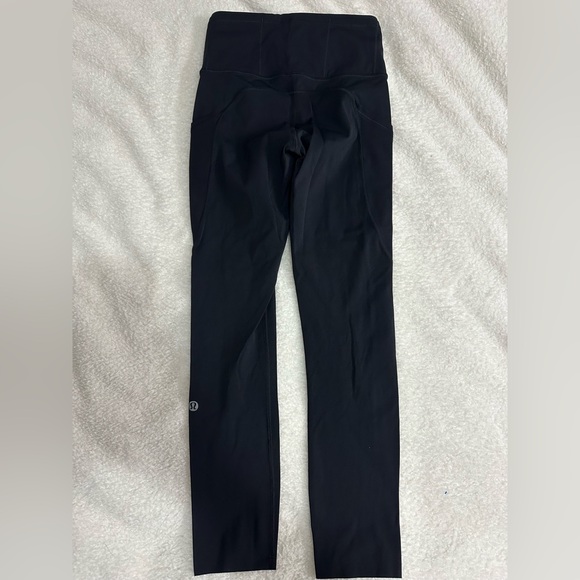 Lululemon fast and free leggings size 2 - Picture 4 of 7